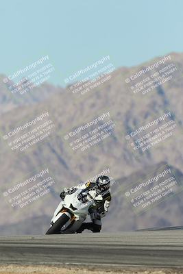 media/Dec-04-2025-Racers Edge (Thu) [[5ebc9f124d]]/3-B Group/6-Session 4 (Turn 9)/